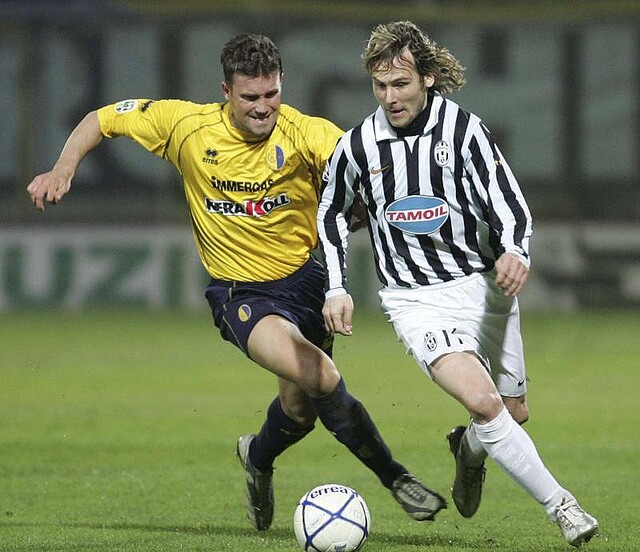 ユヴェントス、“セリエB”の衝撃！「2006-07ホーム」ユニフォーム