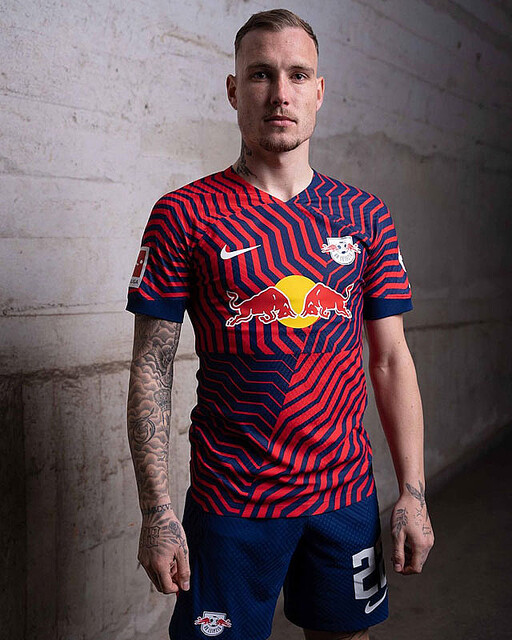 ライプツィヒ、2023-24新ユニフォーム発表！まさかの「レッドブル缶