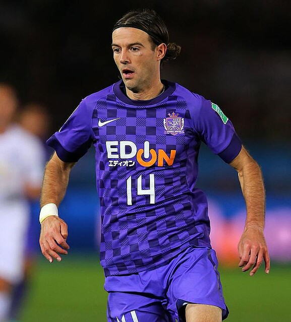 サンフレッチェ広島の「歴代最高ユニフォーム」7着！“ACL”は世界レベル