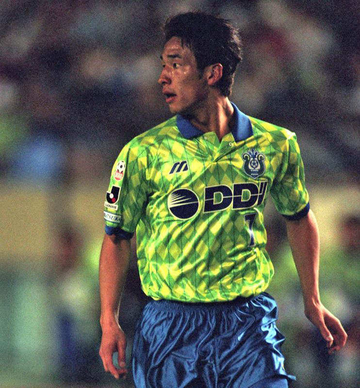 暴れん坊”復活！湘南ベルマーレが「30周年記念ユニフォーム」を発表 1