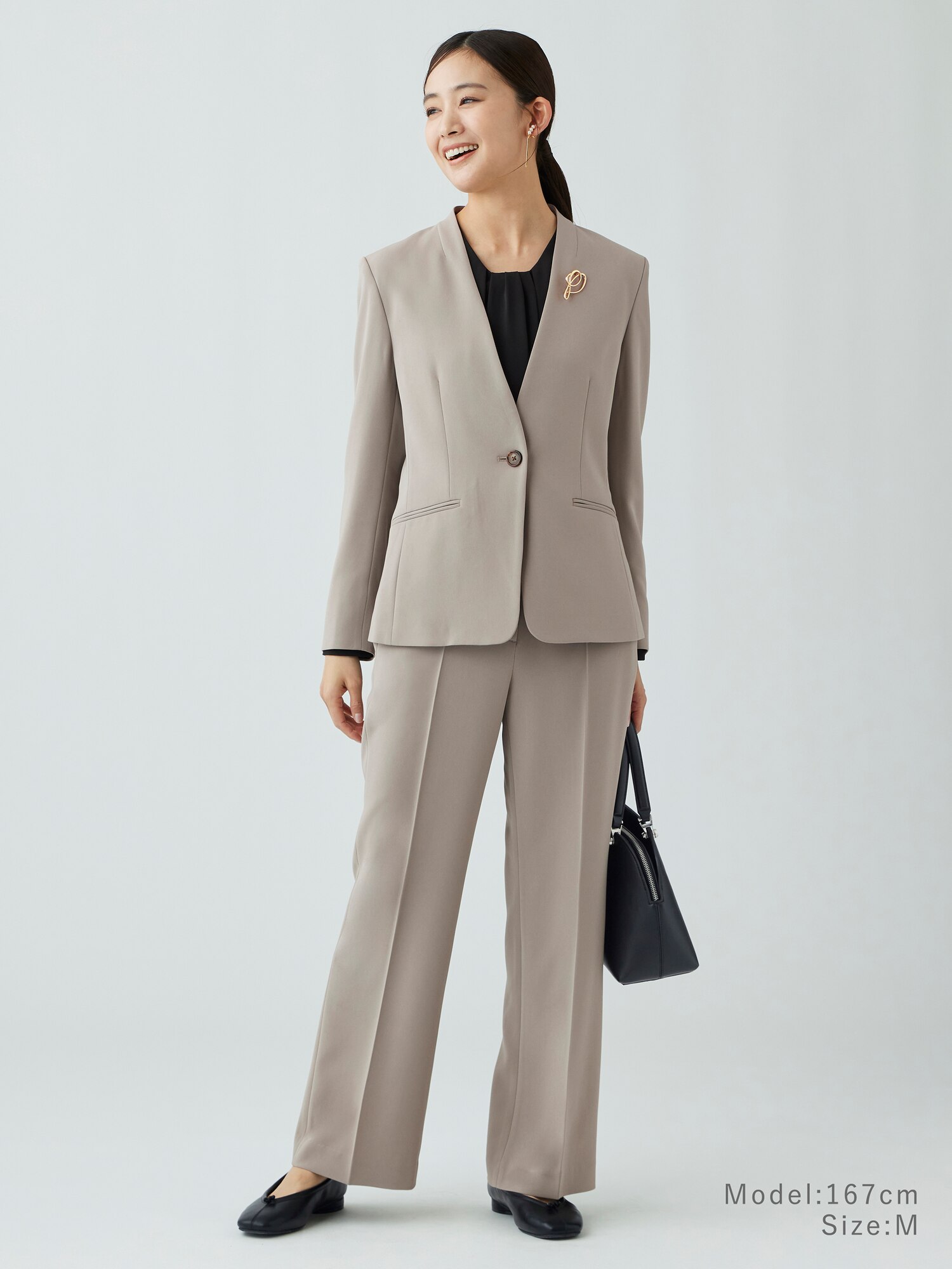 未使用級】プラステ スラブストレッチパンツスーツ 未使用級】プラステ