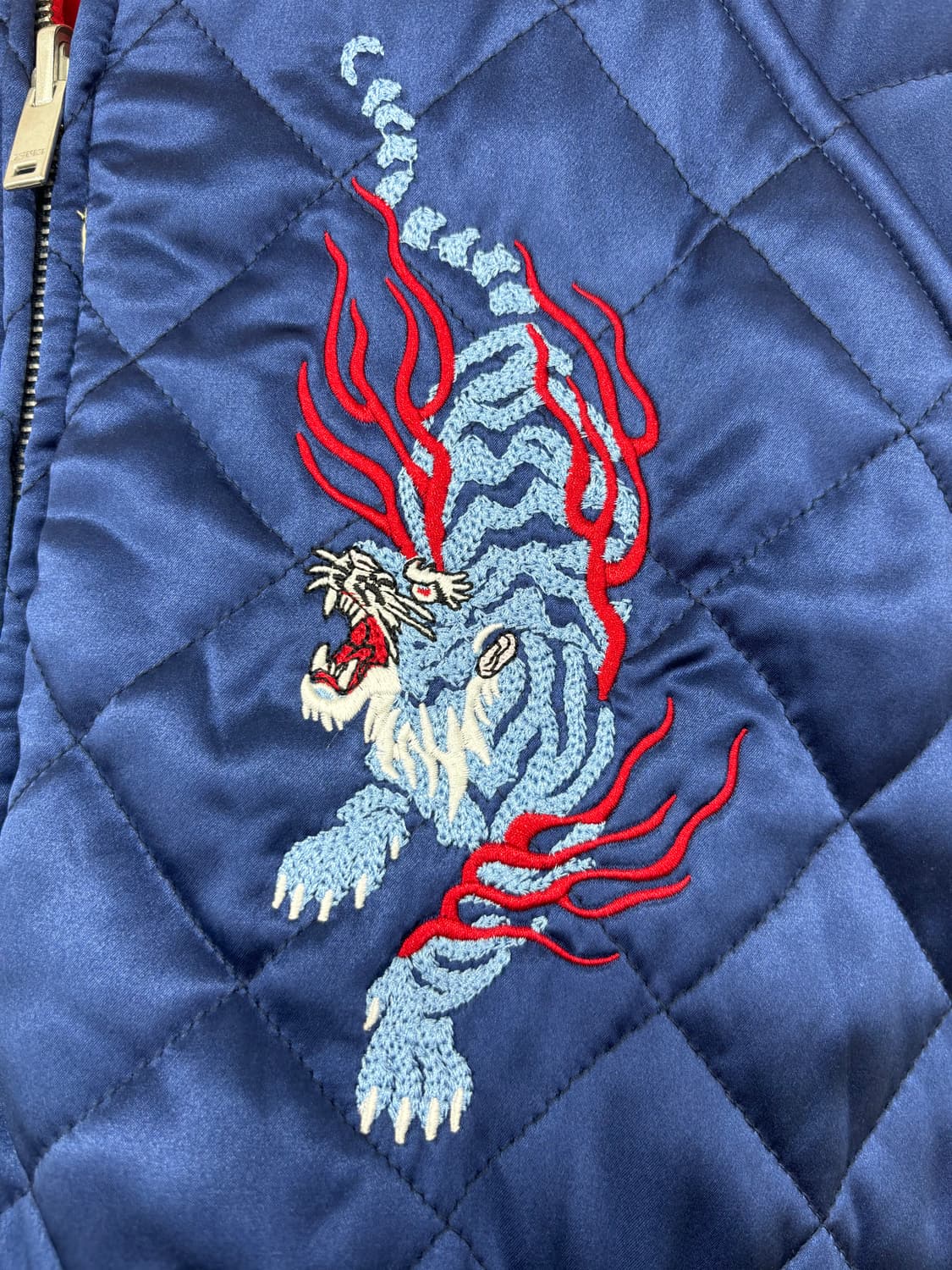 Azuki twin tigers jacket NFT | 후루츠패밀리