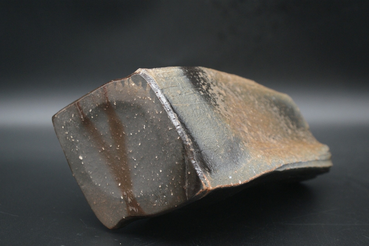 人間国宝》伊勢﨑 淳 作 備前 万年花生(桐箱後日） | 陶備堂オンライン