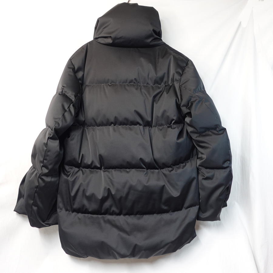 UNIQLO[ユニクロ] +J プラスジェイ ダウンボリュームジャケット