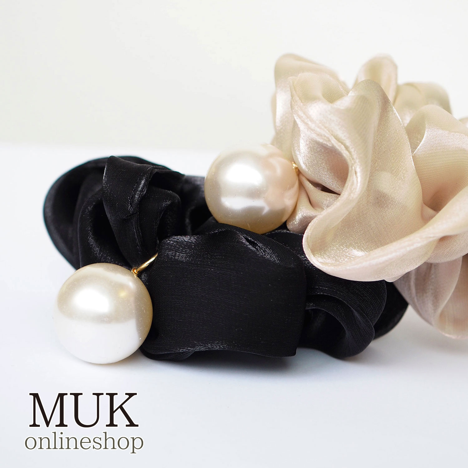 楽天市場】シュシュ ビッグパール パール付き 光沢 グロッシー