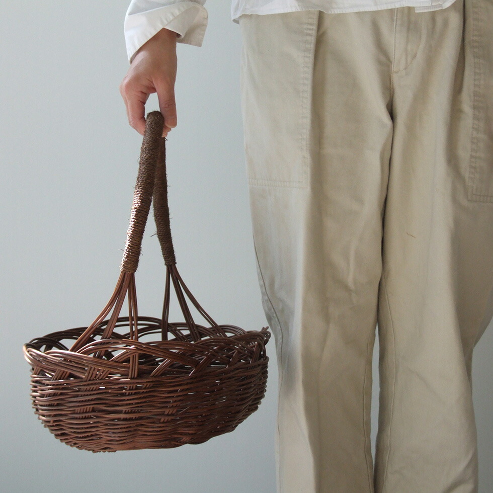 楽天市場】【沖縄県 今帰仁村のわらび細工】わらび 縄巻手付かご 32×28