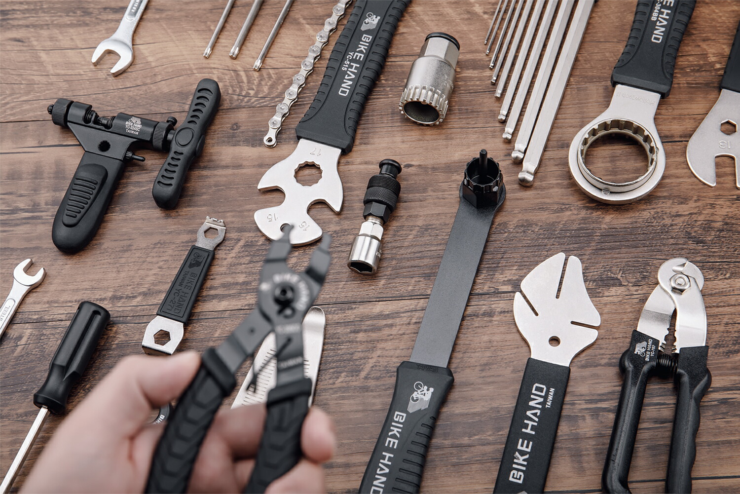 楽天市場】【土日祝もあす楽】【安心の台湾製】自転車 工具セット プロ