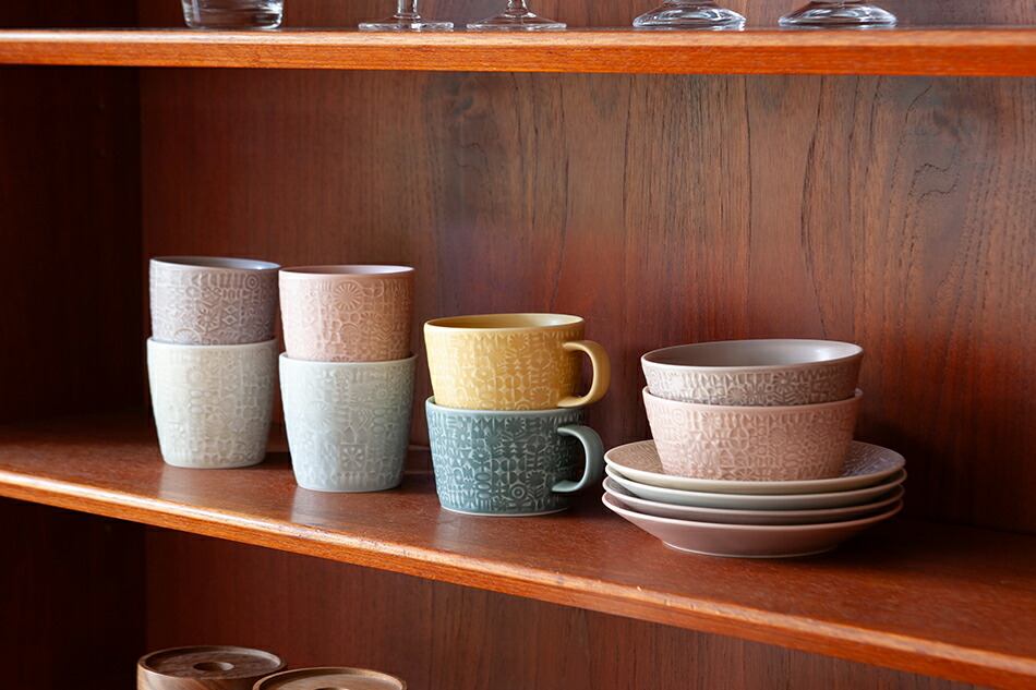 パターンド プレート（バーズワーズ／BIRDS' WORDS） フリーデザイン