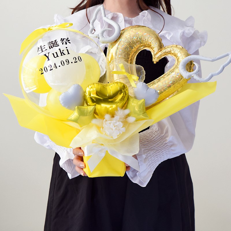 天使の羽 アクアバルーンとチェーンオブハートの卓上フラスタ