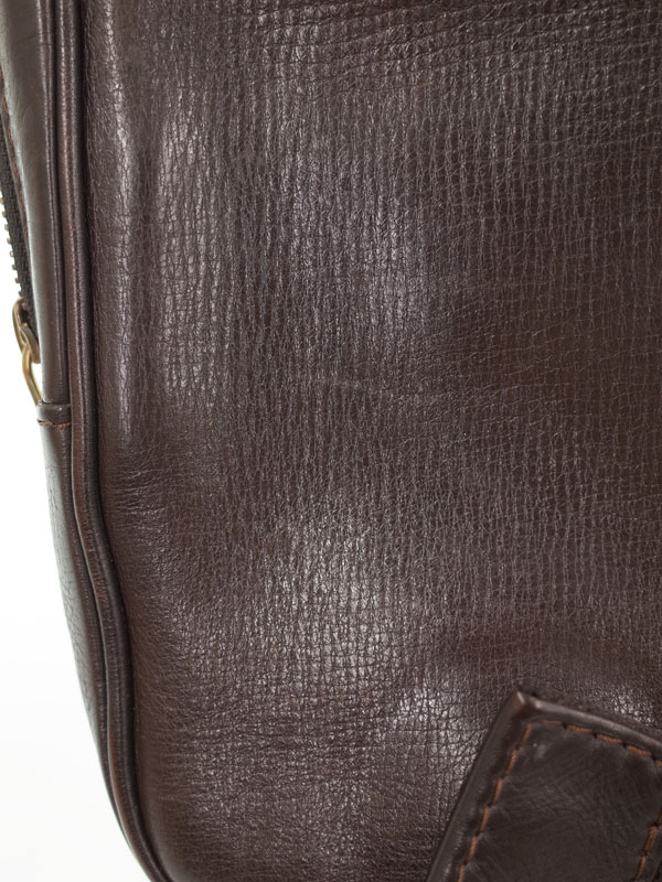 LOUIS VUITTON】ルイヴィトン『ユタ スィウ』M92535 メンズ ボディ