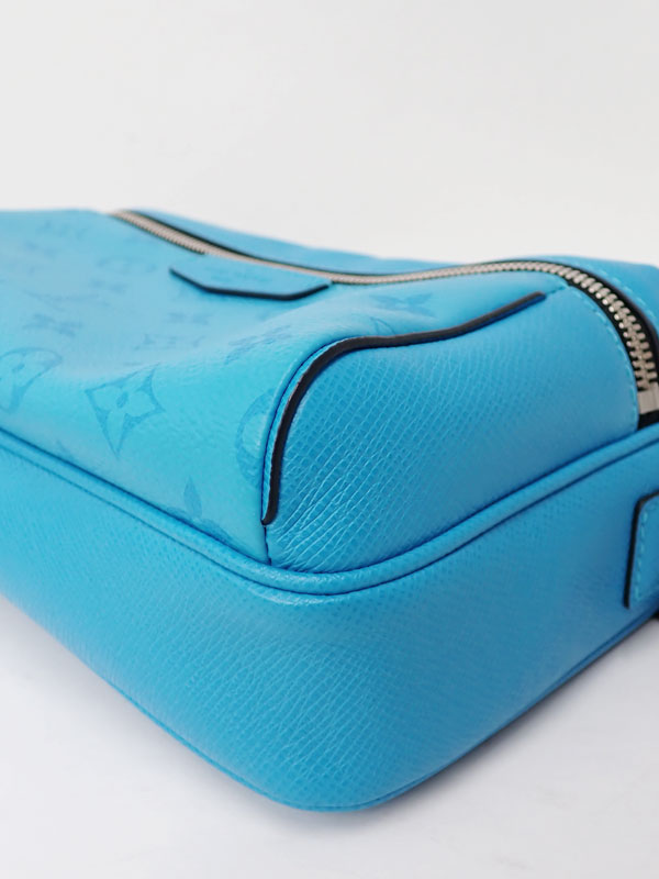 LOUIS VUITTON】ルイヴィトン『タイガラマ アウトドア メッセンジャー