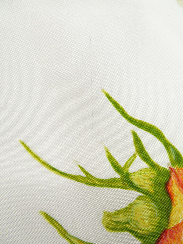 HERMES】【LA ROSEE】【フランス製】エルメス『カレ90 薔薇の雫