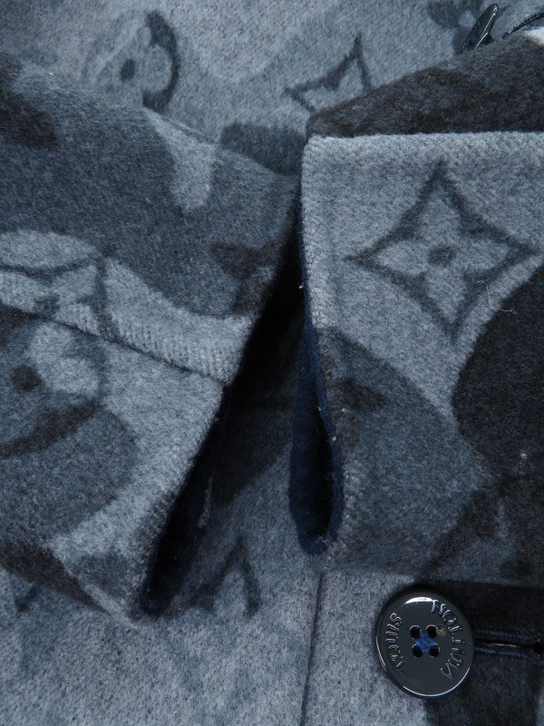 LOUIS VUITTON】ルイヴィトン『モノグラム カモフラ ダブルフェイス