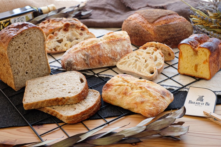 BREAD IT BE - 自家製粉パン詰め合わせセット | パンのお取り寄せ