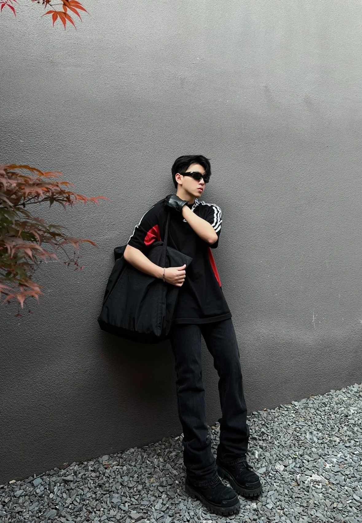 adidas Balenciaga x Adidas SS23 T-Shirt Black/Red | ubvintage