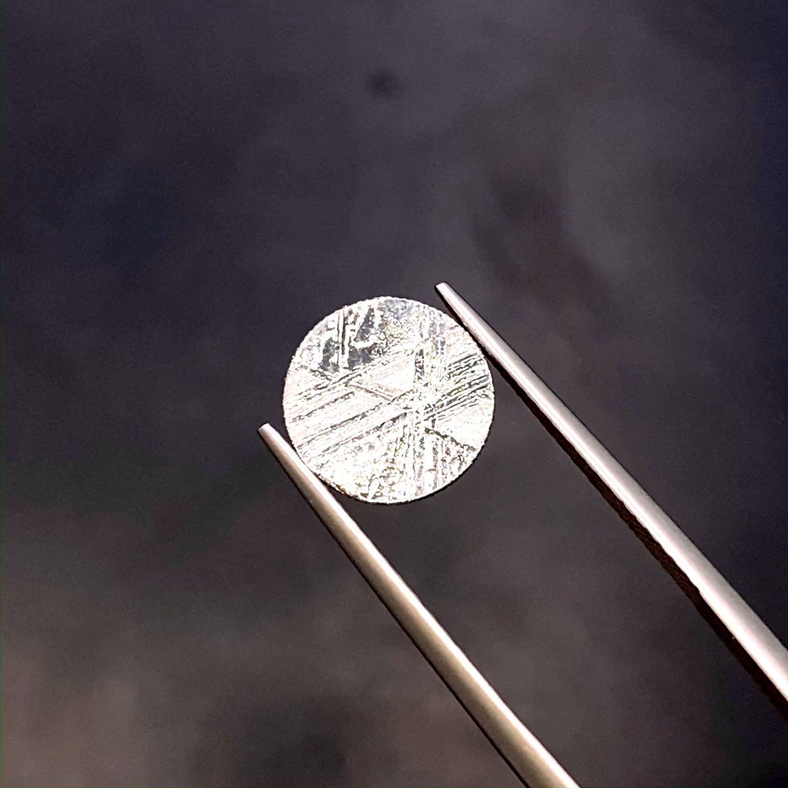 ムオニナルスタ隕石 発見地：スウェーデン 1.57ct[220616114]10x10mm