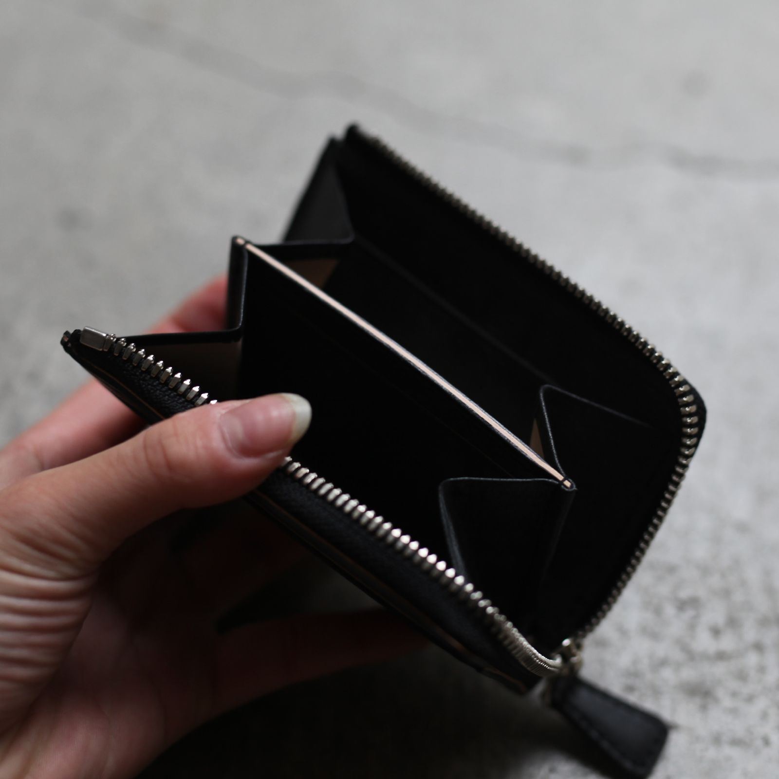 Hender Scheme - 【残りわずか】Mini Purse(BLACK) | ACRMTSM ONLINE STORE
