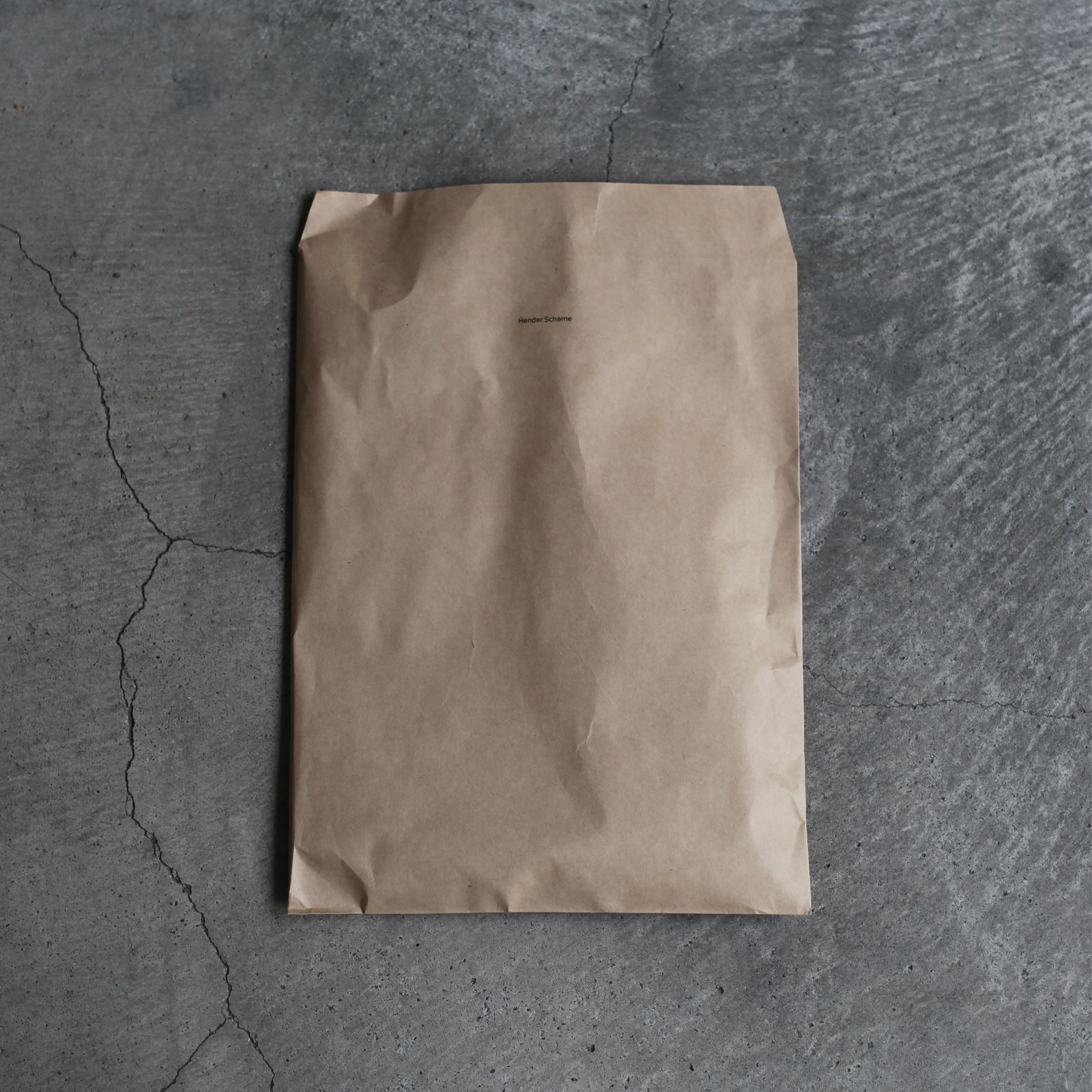 Hender Scheme - 【残りわずか】Piano Shoulder Big(TAUPE) | ACRMTSM