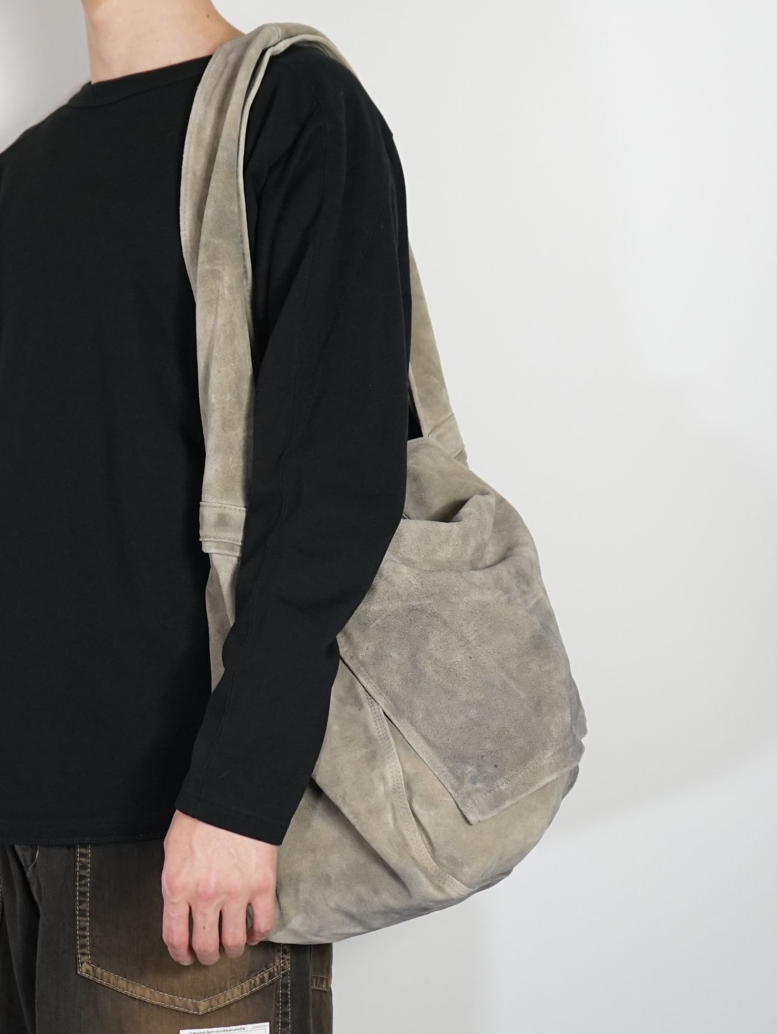 SEVEN BY SEVEN - レザーショルダーバッグ LEATHER SHOURDER BAG - Cow