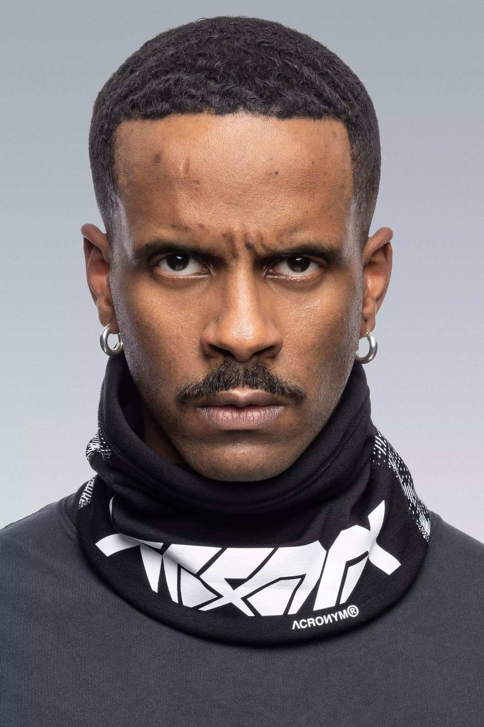 ファッション雑貨 / ネックウォーマー 通販 | Confidence