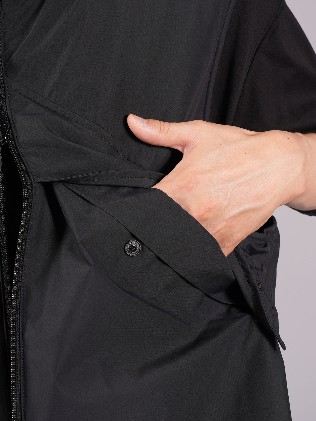 D-VEC - 【ラスト1点】WINDSTOPPER BY GORE-TEX LABS 2L PRIMALOFT