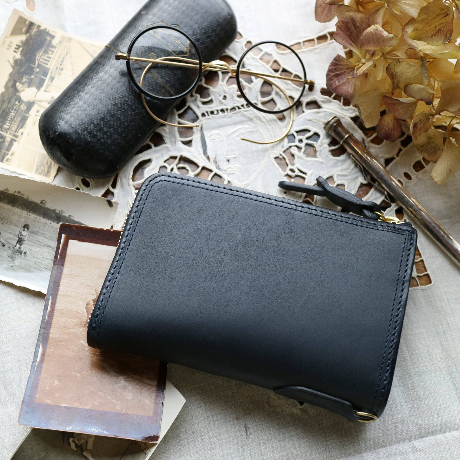 CORBO - 「SLATE」L字ファスナー折財布/ネイビー | corne/コルネ