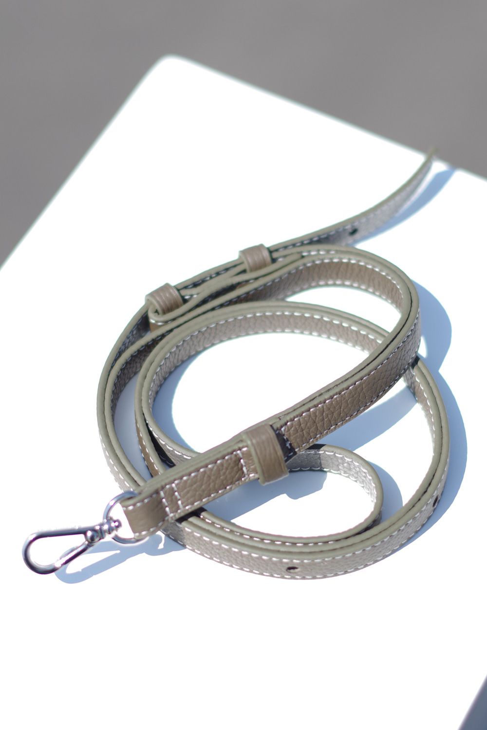 DEMIU - Strap / ストラップ エトープ | gossip