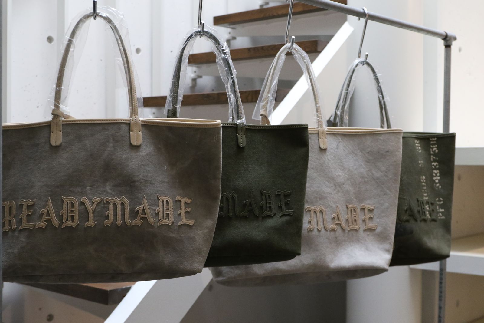 READYMADE × Cali Thornhill Dewitt DOROTHY BAG | laid-back