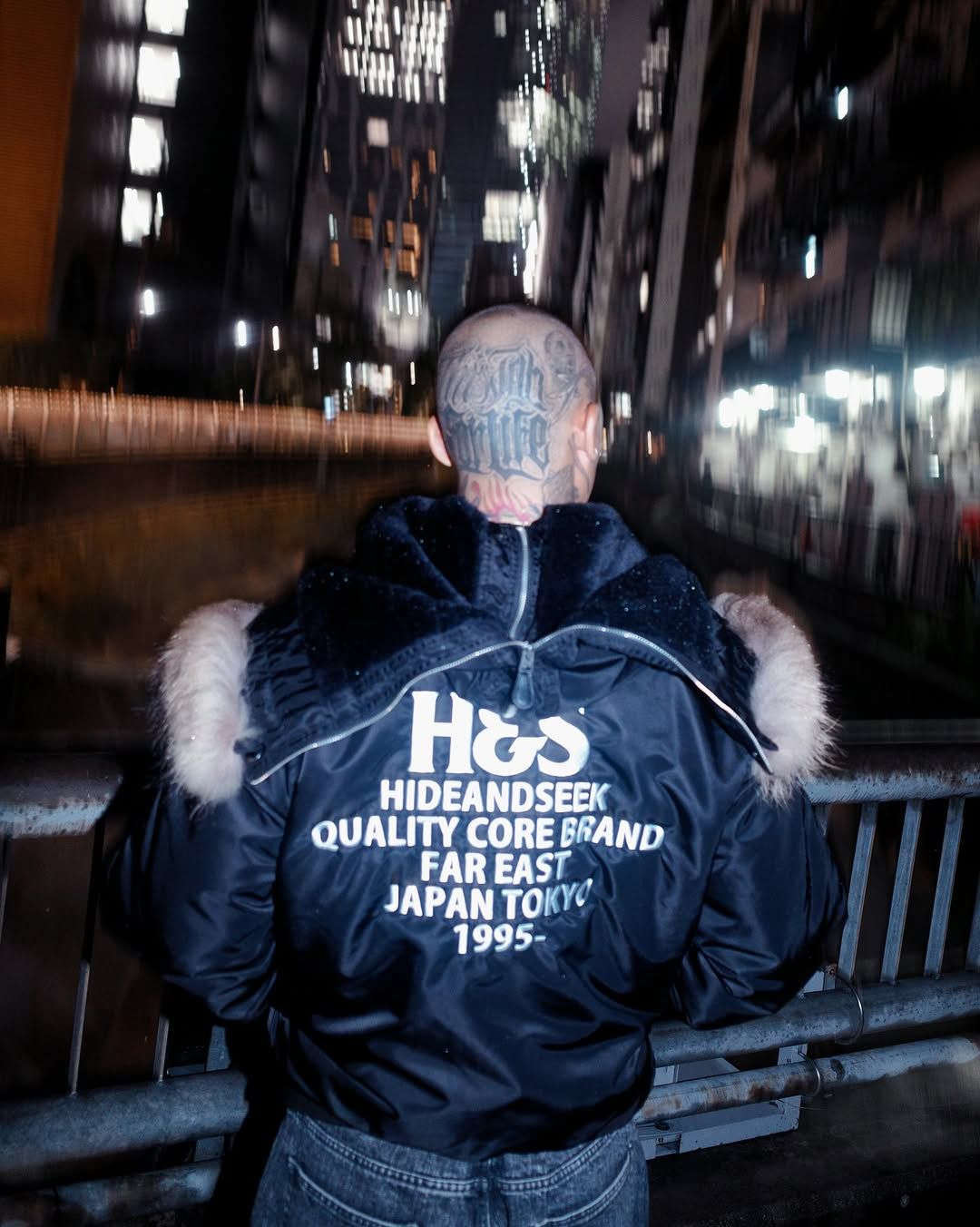 HIDE AND SEEK - ×AVIREX N-2B (BLACK) / アヴィレックス ボディー N