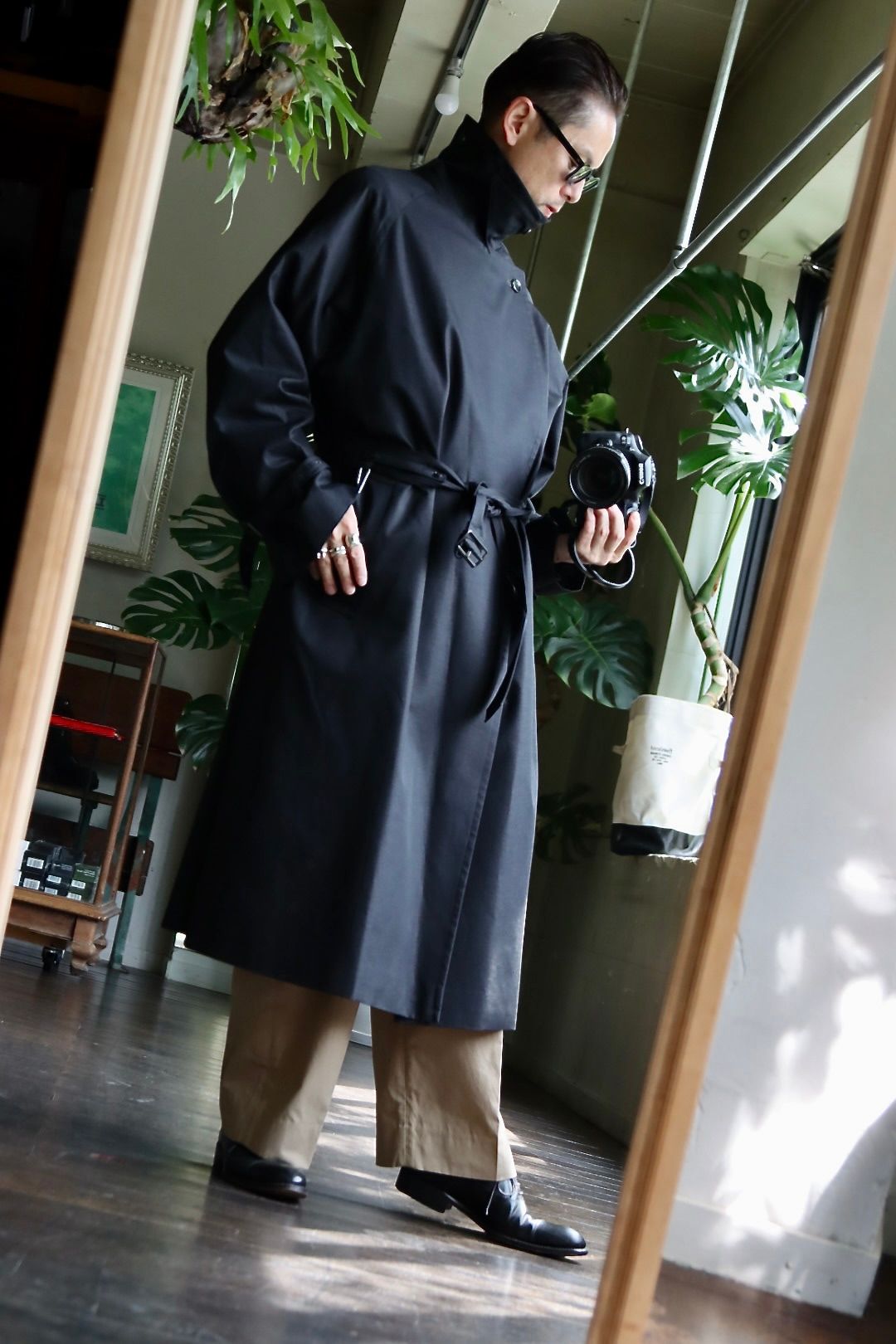 blurhms Gabardine Double Belt Trench Coatスタイル.2022.7.24
