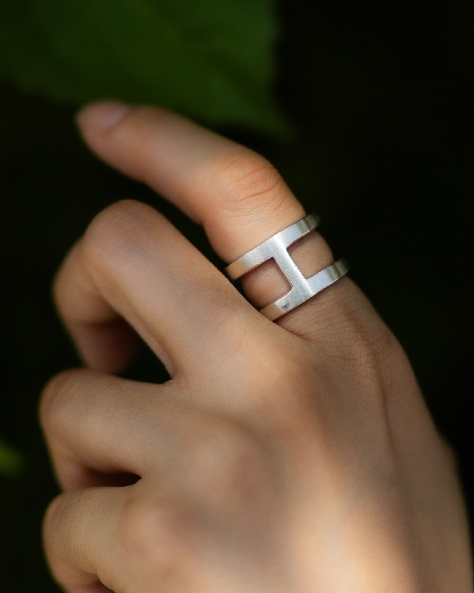 XOLO - XOLO JEWELRY リング / H Ring with Hair Line(XOR112) | MARK