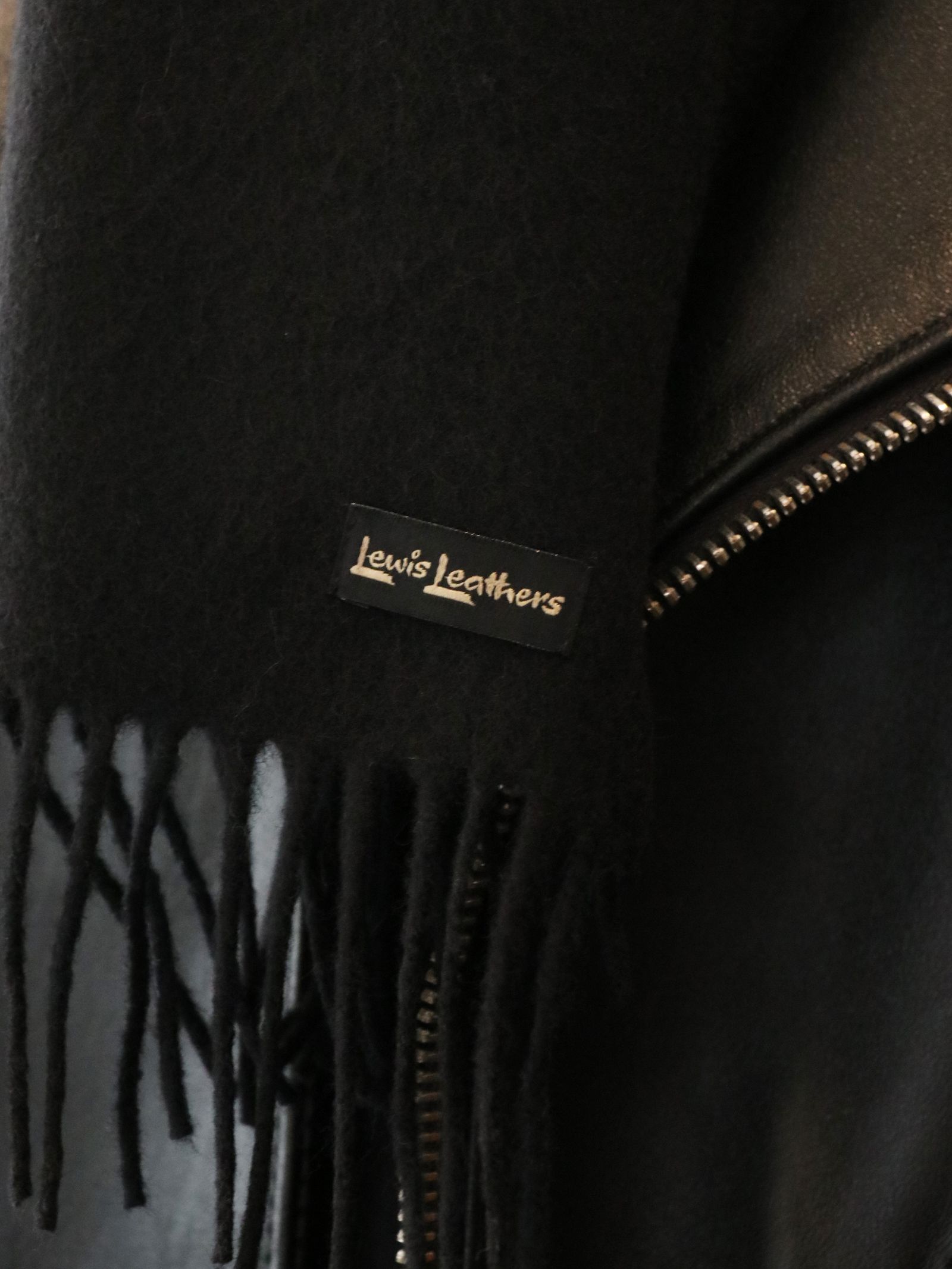 Lewis Leathers - SCOTISH WOOL SCARF (BLACK) | SKANDA