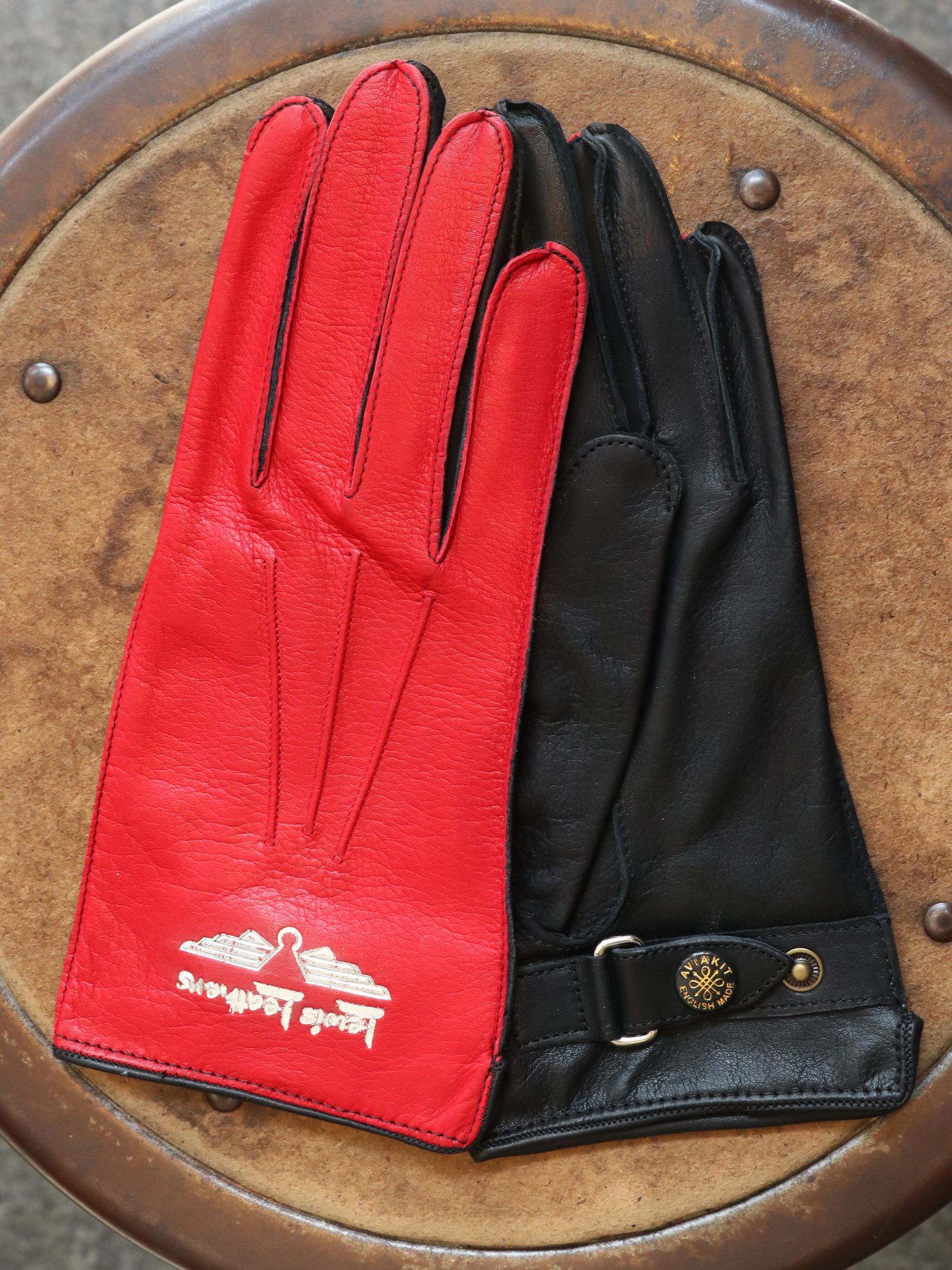 Lewis Leathers - No.810 STRAP GLOVES (RED) | SKANDA