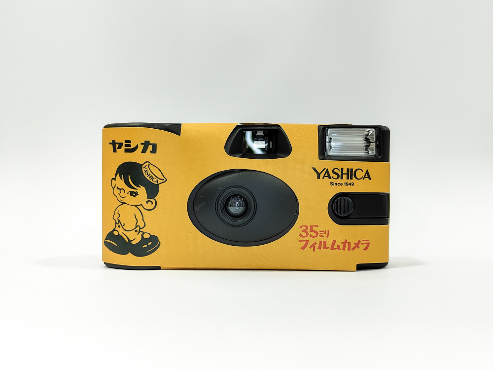 Single Use Film Camera ［レンズ付きフィルム］27枚撮り YASHICA Boy