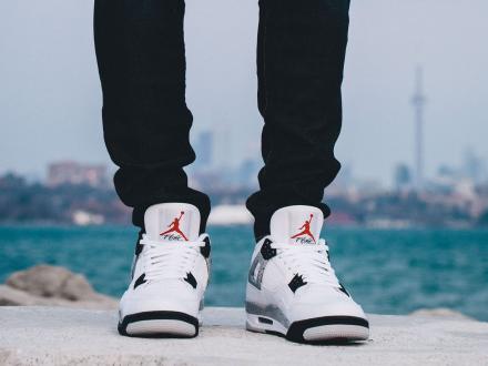 直リンク・国内2月13日発売予定】 ナイキ エアジョーダン4 レトロ OG
