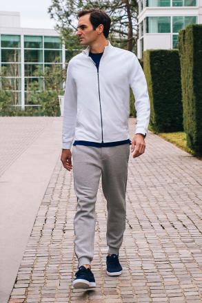 国内6月30日発売予定】 ロジャー・フェデラー × ナイキコート テニス