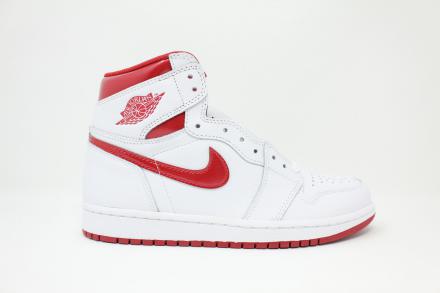 国内5月6日発売予定】 ナイキ エアジョーダン1 レトロ ハイ OG
