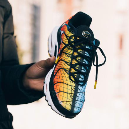 海外12月8日発売予定】ナイキ エアマックス プラス TN 