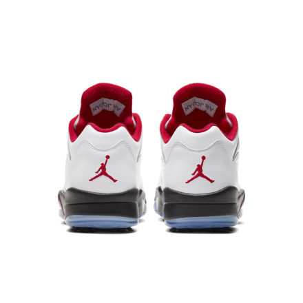 国内販売中】ナイキ エアジョーダン 5 ゴルフ 