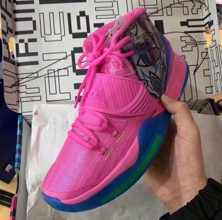 国内11月11日発売予定】ナイキ カイリー 6 プリ ヒート EP 