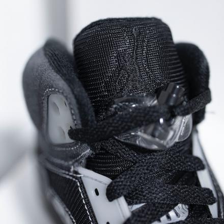 国内2月6日発売予定】 ナイキ エアジョーダン 5 レトロ 