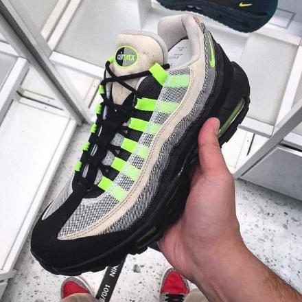 国内9月26日発売予定】デンハム × ナイキ エアマックス 95 