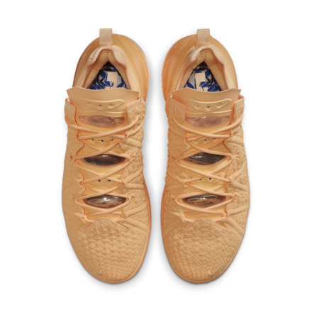 国内11月12日発売予定】ナイキ レブロン 18 メロン ティント/メロン