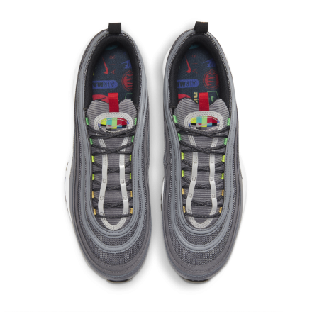 国内販売中/1月30日発売予定】ナイキ 