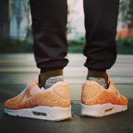 国内3月30日発売予定】ナイキ エアマックス 90 QS 