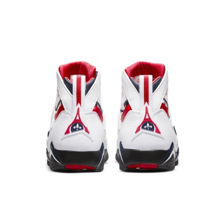 5月14日先行販売/国内22日発売予定】パリ・サンジェルマン × ナイキ