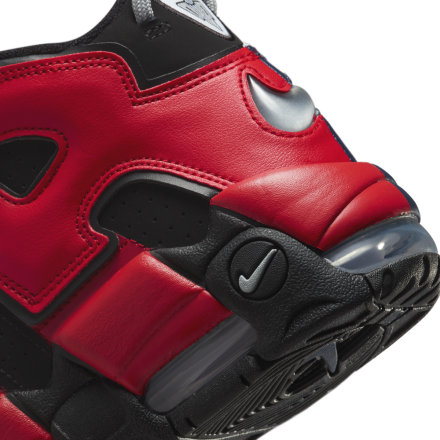 国内4月15日発売予定】ナイキ エア モア アップテンポ ブラック/レッド