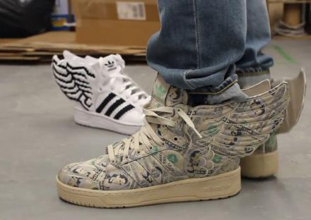 国内10月18日発売予定】 アディダス オリジナルス バイ ジェレミー