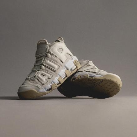 海外販売中】ナイキ エア モア アップテンポ '96 ファントム/ライト