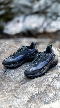 国内12月17日発売予定】 サウス2 ウエスト8 × リーボック ジグ